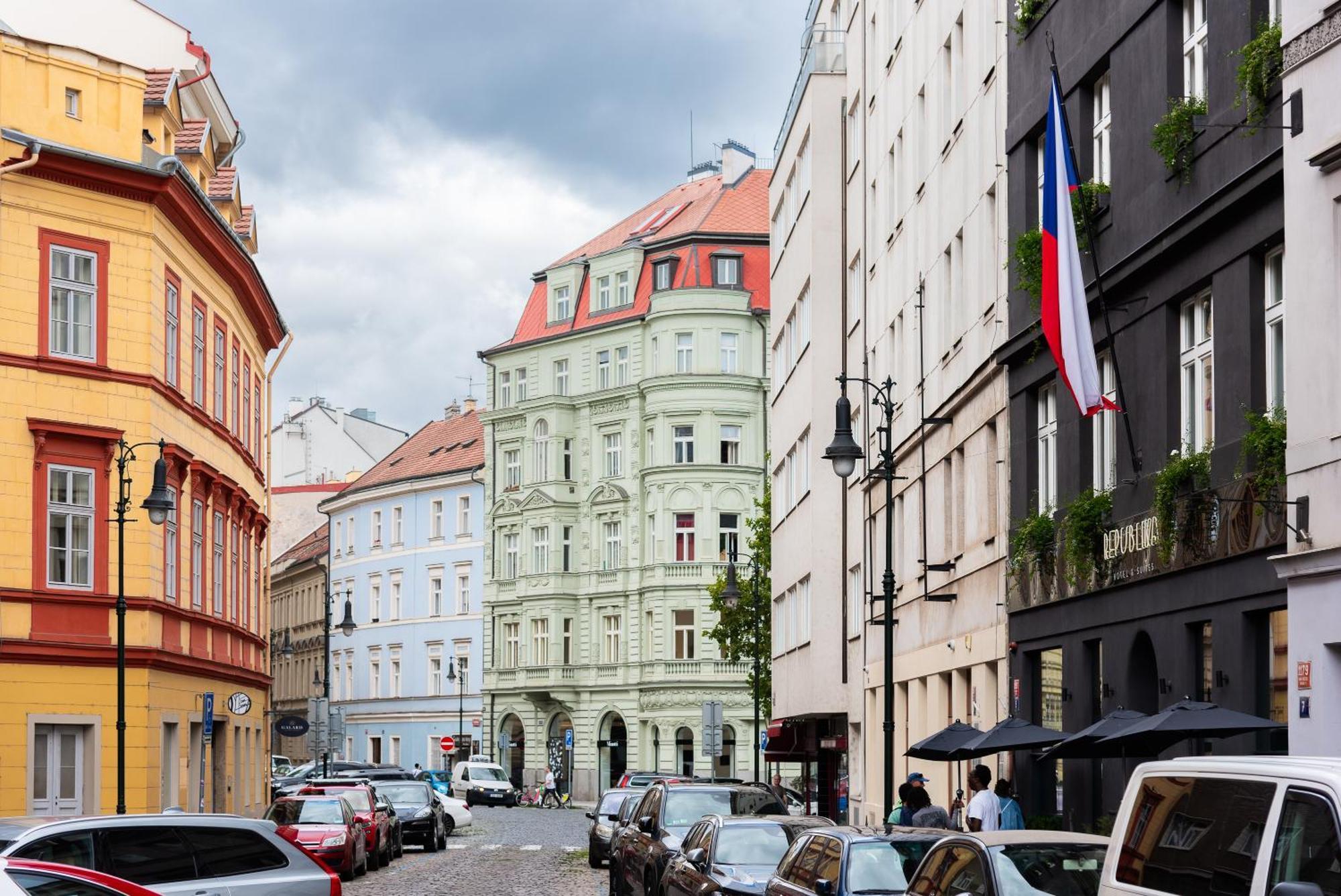 4 Elements Apartments Praga Exterior foto